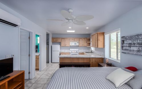 6721 Pomona Rd, Tucson AZ 85705-2468 exterior