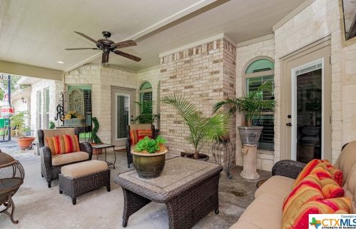 304 Windcrest Dr, Victoria TX  77904-3413 exterior