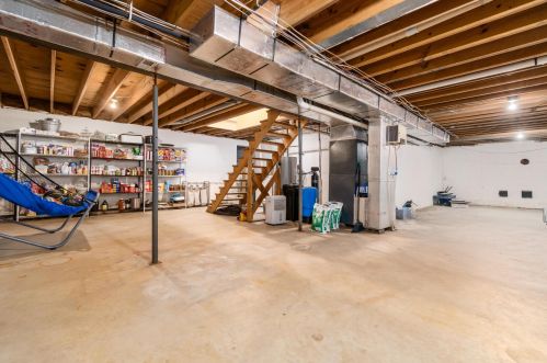 1320 Old Springfield Rd, London OH  43140-9202 exterior