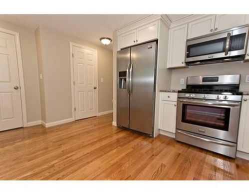 14 Williams St, Danvers MA  01923-1987 exterior