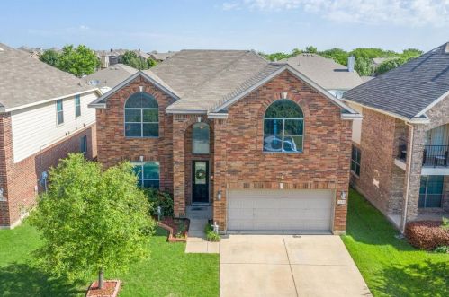 1721 Quails Nest Dr, Fort Worth, TX 76177-7545