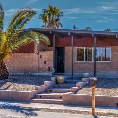 8360 Vicksburg St, Tucson, AZ 85710-2963