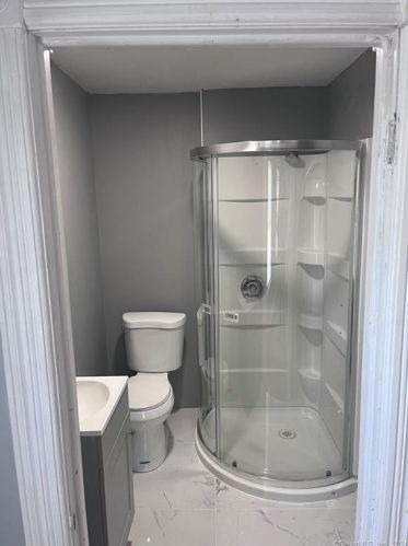 23 Bentley Ave, Norwich CT  06360-6901 exterior