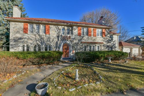 1200 Glendale Ave, Milwaukee WI  53211-1117 exterior