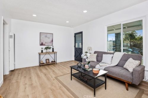 14032 Dumont Ave, Norwalk CA  90650-3505 exterior
