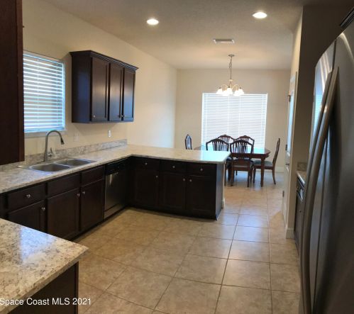 125 Breakaway Trl, Titusville FL  32780-7280 exterior