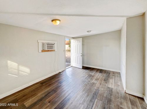 6204 4th Ave, Phoenix AZ  85041-5744 exterior