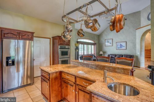 231 Crosby Knl Cir, Dover DE  19904-1098 exterior