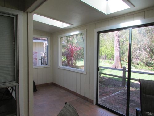 6430 Stone Brg Rd, Santa Rosa CA  95409-5827 exterior