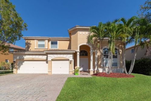 13003 24th St, Hollywood, FL 33027-2633