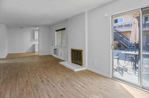 5232 Corteen Pl, North Hollywood, CA 91607-2589