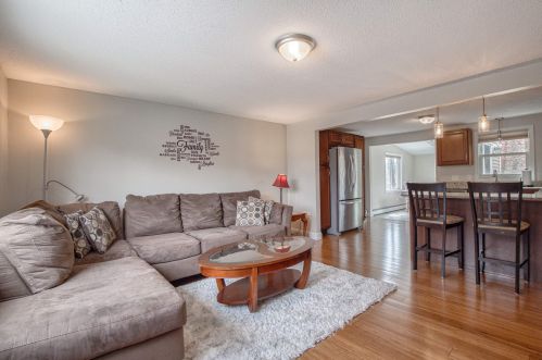 113 Wiley Hill Rd, Londonderry, NH 03053-3144
