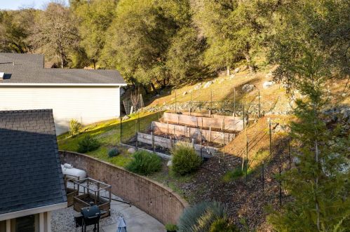 18764 Falcon Loop, Lake Wildwood CA  95946-9200 exterior