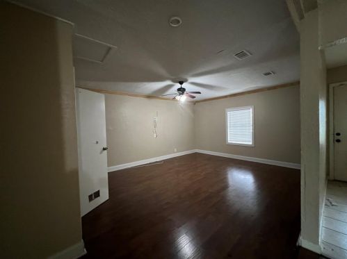 3404 Royal Crst Dr, Fort Worth TX 76140-2716 exterior