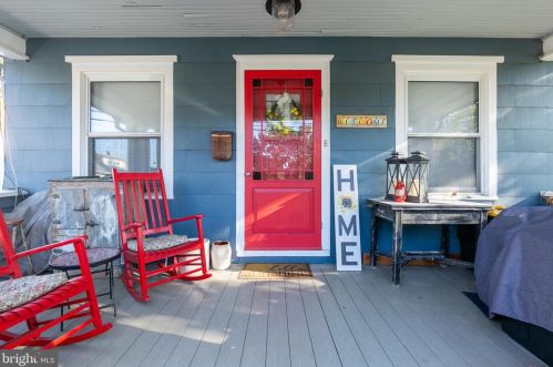 302 Center St, Collingswood, NJ 08108-2411