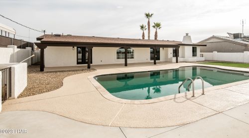 2745 Pony Ln, Lake Havasu City AZ  86406-8423 exterior