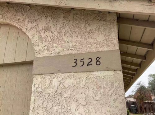 3526 Albany St, Riverside, CA 92503-4105