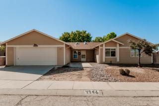 9946 Leila Dr, Tucson, AZ 85730-3157