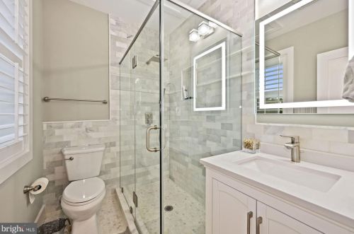 438 Kenyon St, Washington DC 20010-2915 exterior