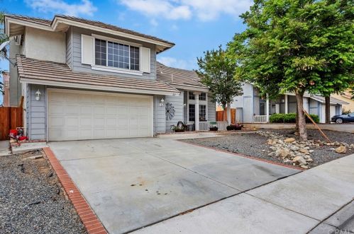 321 Avenue 10, Lake Elsinore, CA 92530-4434