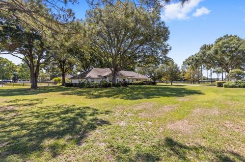 12101 Magnolia Ave, Ocala, FL 34475-1052