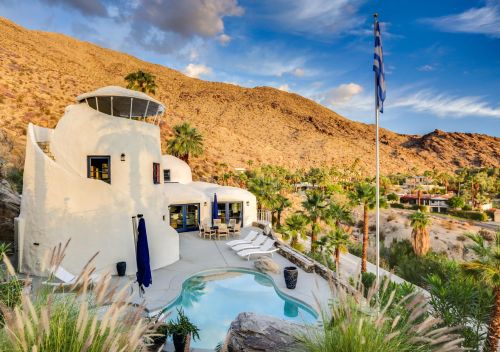 400 Camino Alturas, Palm Springs CA  92264-8996 exterior
