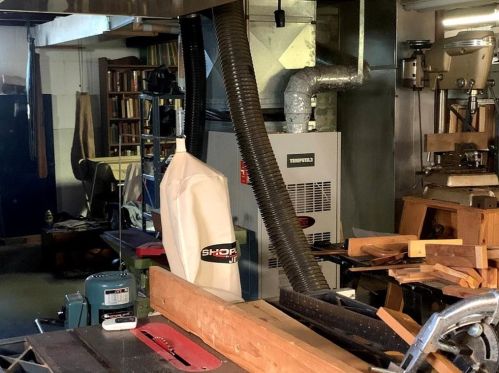 35 Rosemont Ave, Cumberland RI  02864-7518 exterior