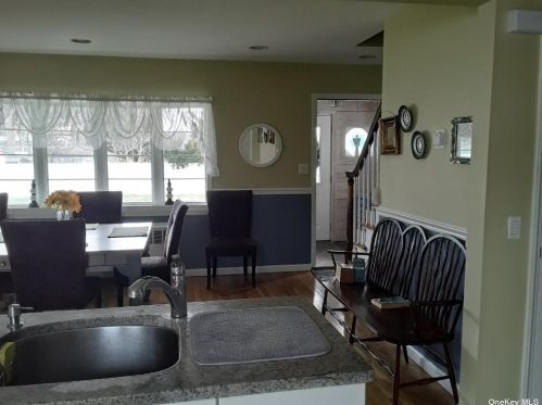 80 Healy Ave, Far Rockaway, NY 11096-1009