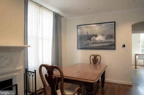 1227 33rd St, Washington DC  20007-3202 exterior