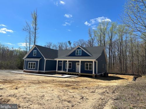 122 Spruce Dr, Mineral, VA 23117-4790