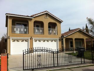 5237 Fitzwilliam Way, Sacramento, CA 95823-4121