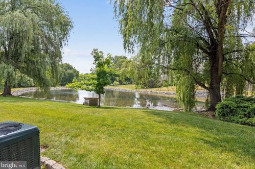 77 Slope, Clinton NJ 08809-1134 exterior