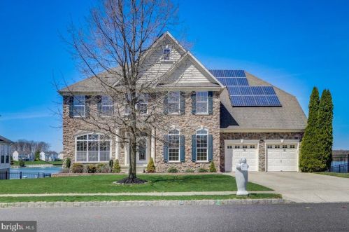 33 Mullen Dr, Erial NJ  08081-1300 exterior