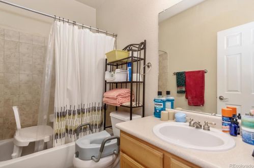 24653 Louisiana Cir, Denver CO 80018-6069 exterior