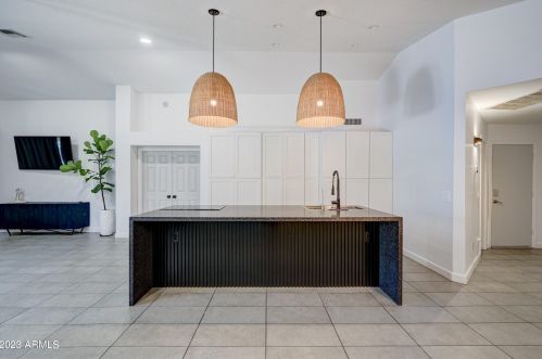4945 Acoma Dr, Glendale AZ  85306-3827 exterior
