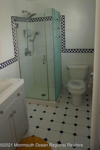 58 Vanard Dr, Bricktown NJ  08723-7443 exterior