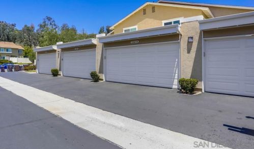 13673 Comuna Dr, Poway CA  92064-4638 exterior