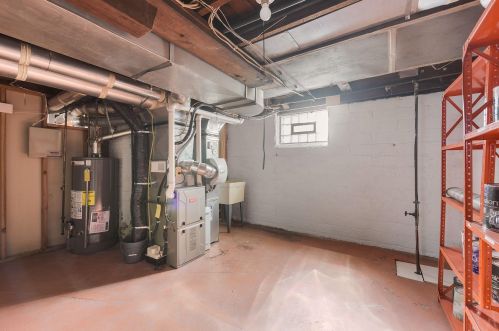 4837 Clinton Ave, Minneapolis MN 55419-5658 exterior