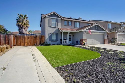 2651 Glenview Dr, Hollister, CA 95023-8107