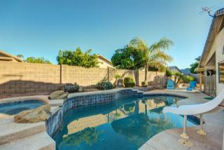 9824 Osage Ave, Mesa, AZ 85212-2113
