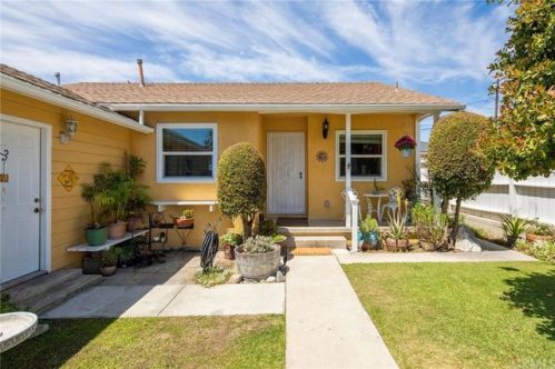 20117 Hawthorne Blvd, Torrance, CA 90503-1516