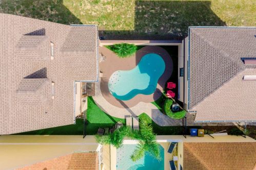 7459 Excitement Dr, Kissimmee FL 34747-6757 exterior