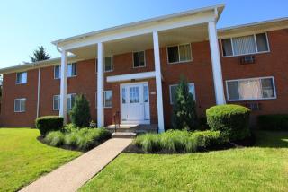 177 Greystone Ln, Rochester NY  14618-4901 exterior