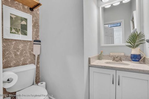 2903 Harrison St, Belmar NJ 07719-4307 exterior