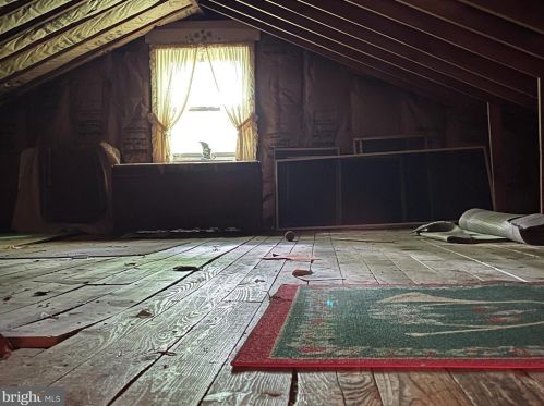 1 Budd Blvd, West Deptford NJ 08096-3332 exterior