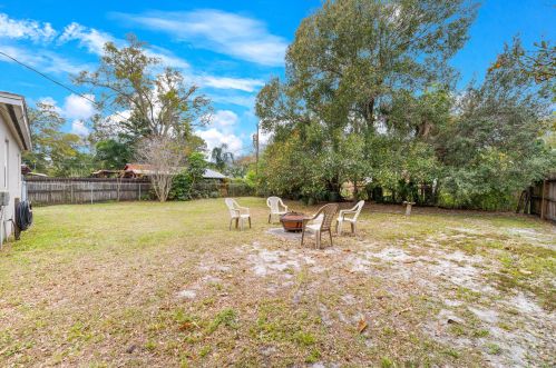 1641 28 Ave, Vero Beach FL 32960-3135 exterior