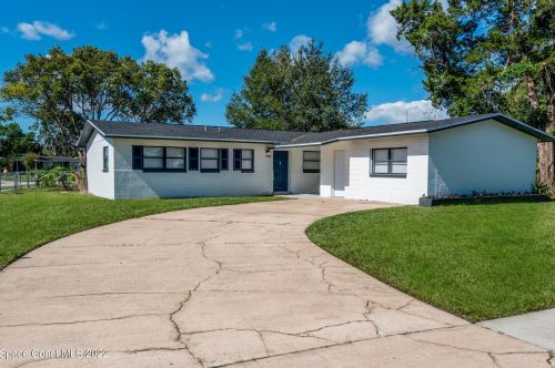 1100 Singleton Ave, Titusville FL  32796-2323 exterior