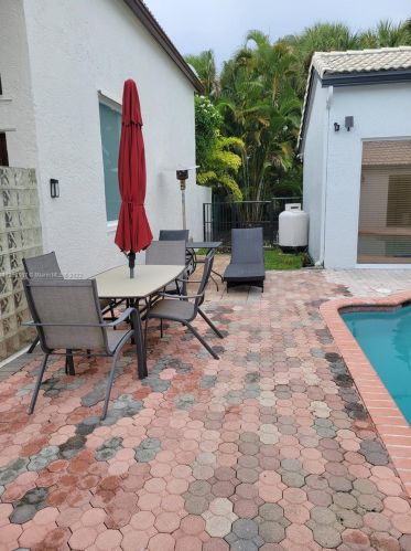 15735 11th St, Hollywood FL 33028-1600 exterior