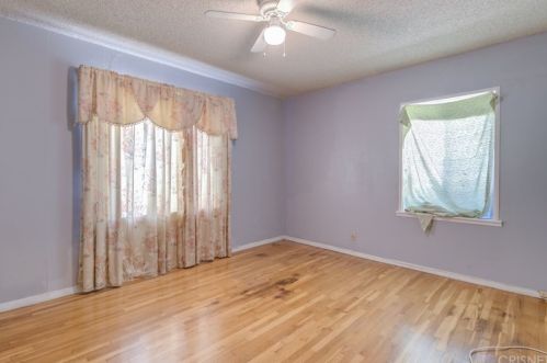 953 Myrrh St, Compton CA  90220-2910 exterior