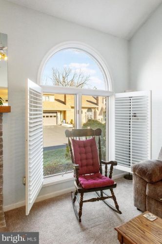 434 Deerfield Dr, Hanover PA  17331-5203 exterior